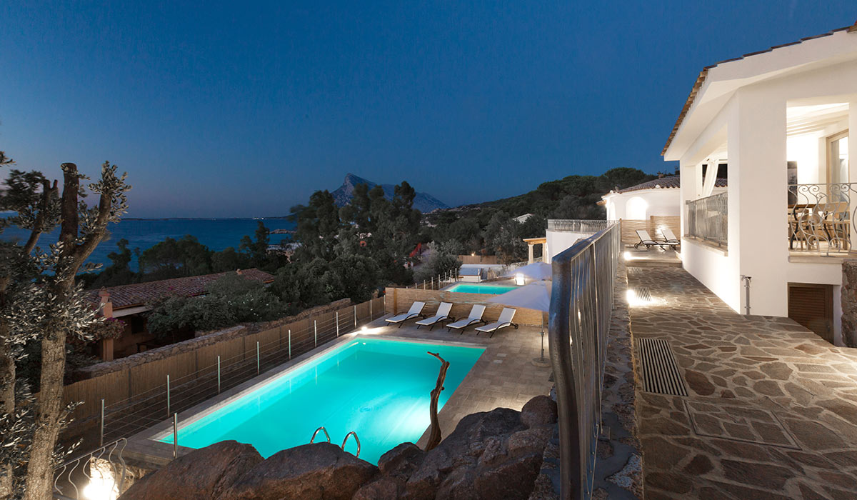 Sassi Piatti Villas - Astrea Alba Sassi Piatti Villas - Astrea Alba